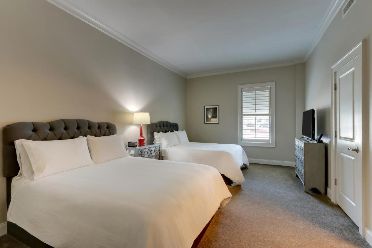 The Mantissa Hotel Hartsville Extérieur photo