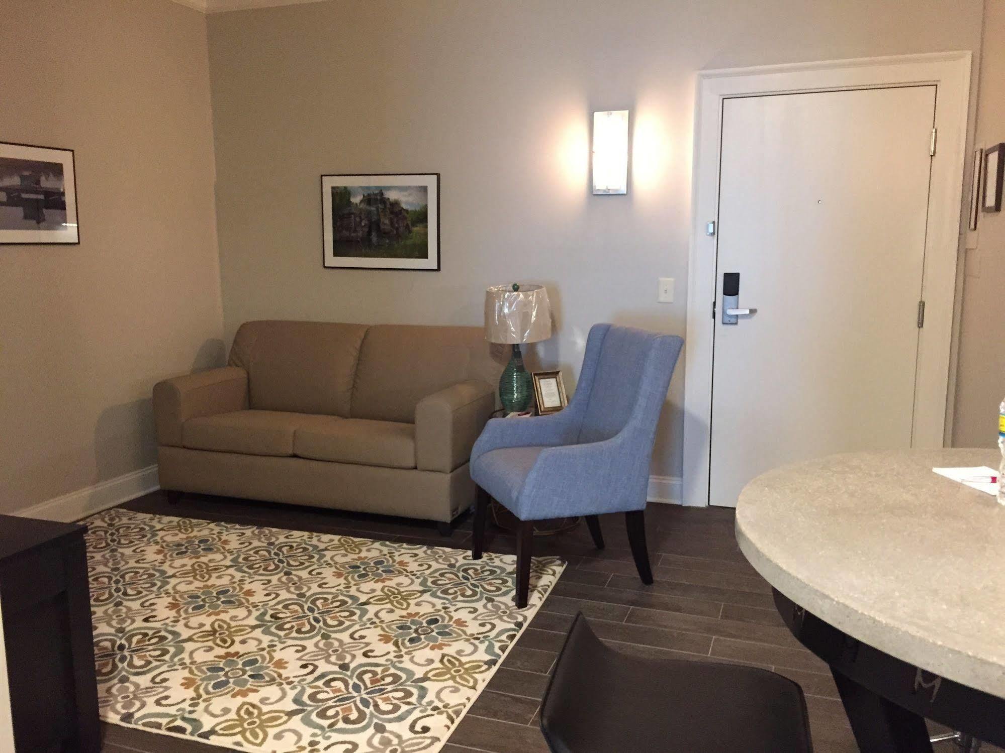 The Mantissa Hotel Hartsville Extérieur photo